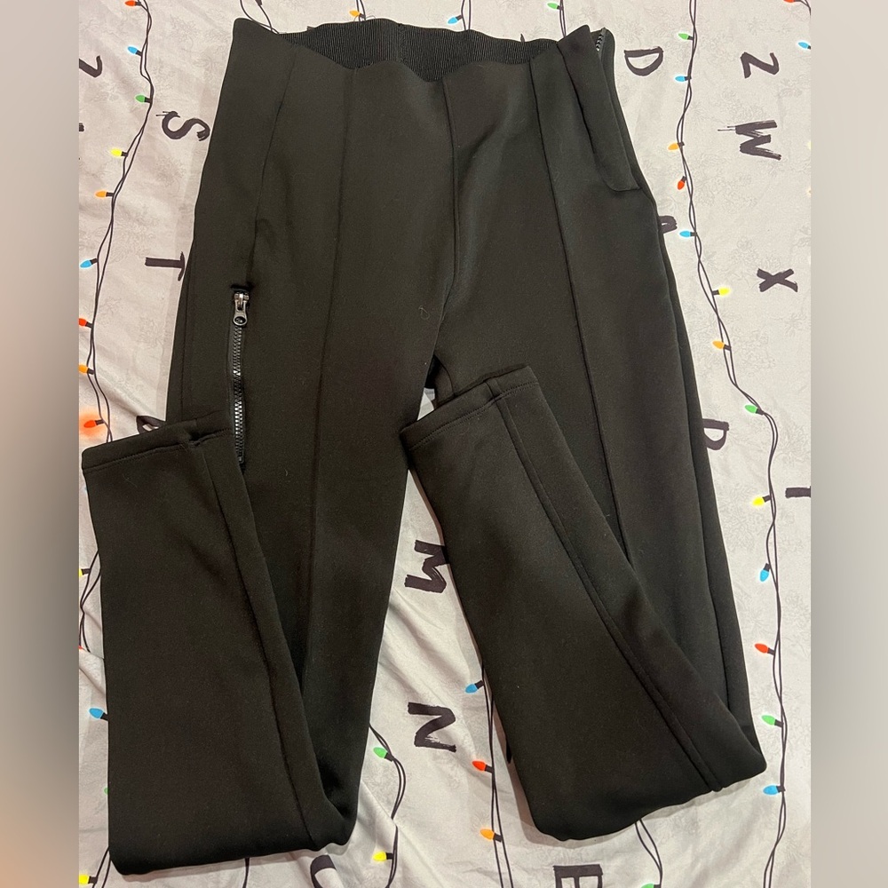 Stretch Black Zippered Pants MD